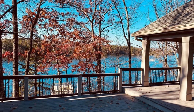 Luxury lakefront villa with breathtaking lake views and sunset galore