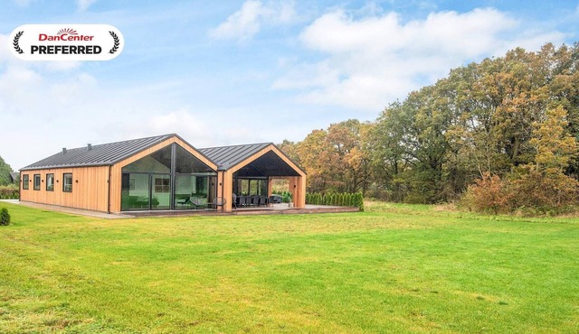 Luxury Lakeside Retreat - By Traum Ferienwohnungen