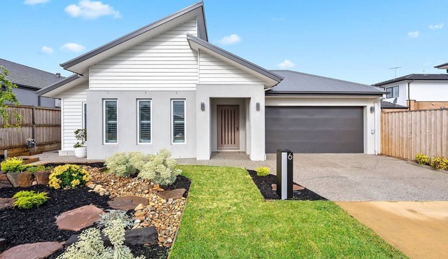 Luxury Large Home - LATE CHECK OUT Feb-Nov 2025