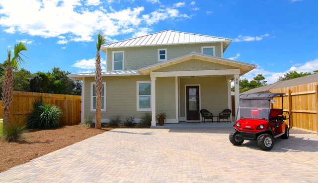 Luxury-Lg Private Salt Water Pool-6 Seat Golf Cart-4Min Walk toBeach-Balcony!