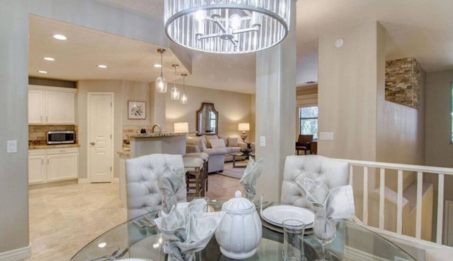 Luxury Living in Kierland Greens