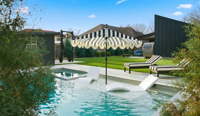 Luxury Lodge, Heated Magnesium Pool, Sauna & Cold Plunge