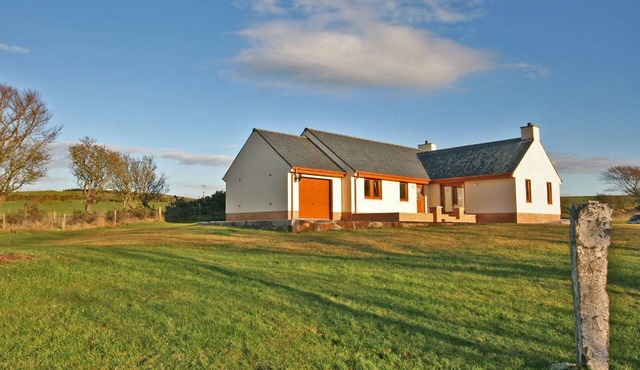 Luxury lodge situated idyllically on the edge of a small working farm
