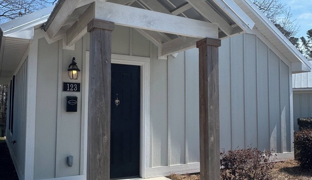 Luxury Lodging, Lakefront View, King Bed w/Private Bath, Private Patio.