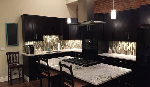 Luxury Loft Near Starved Rock Park, Great Restaurants In Walking Distance