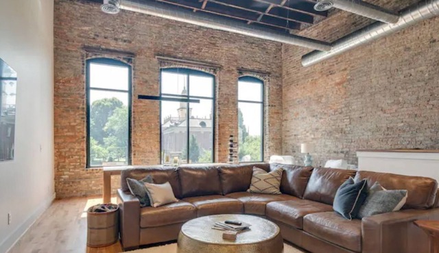 Luxury Loft on Historic Fayetteville Square