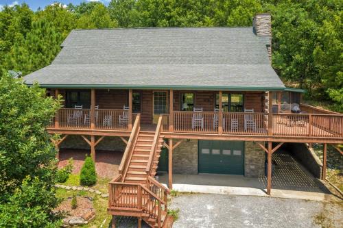 Luxury Log Cabin w Hot Tub Near Carbondale