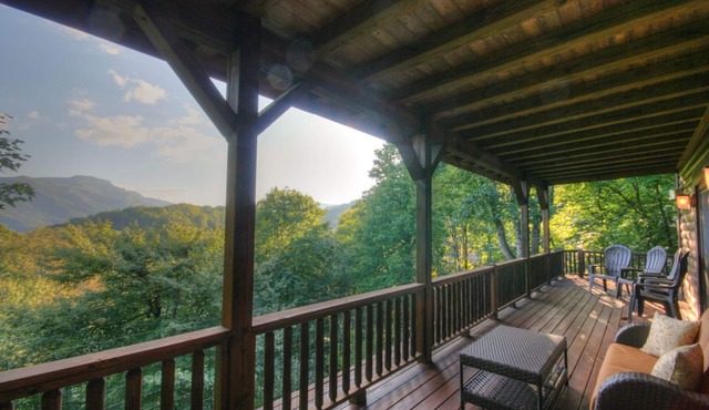 Luxury Log Cabin with Breathtaking Views