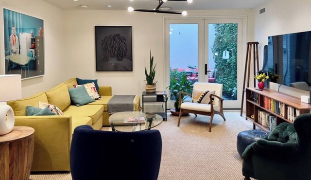 Luxury Manhattan Duplex, 3 BR, 2.5 Bath&Garden-flexible length of stay available