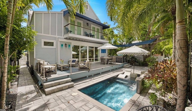 Luxury Mansion in Old Town Key West – Four Bedrooms, Private Pool