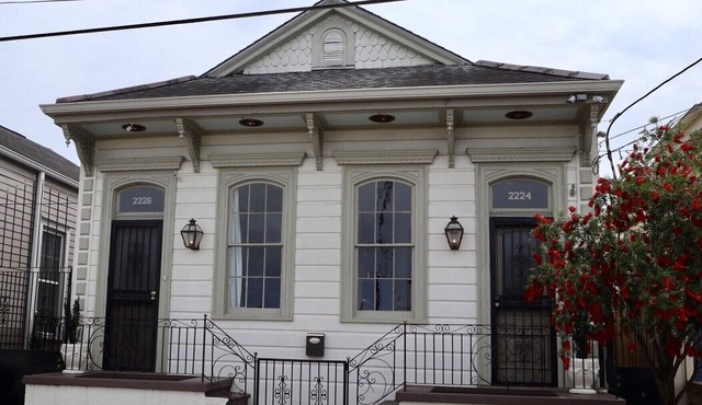 Luxury Marigny Home! Location, Comfort, Music. Reviews tell it all!