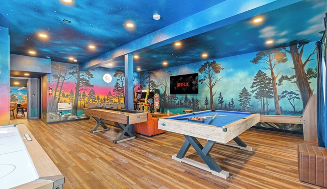 Luxury meets Wilderness in the Heart of Poconos