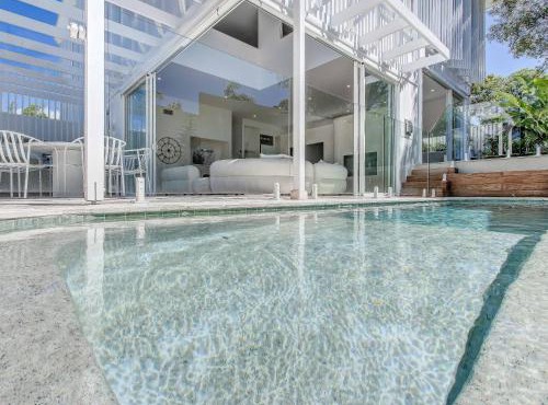 Luxury Mermaid Waters Holiday Home