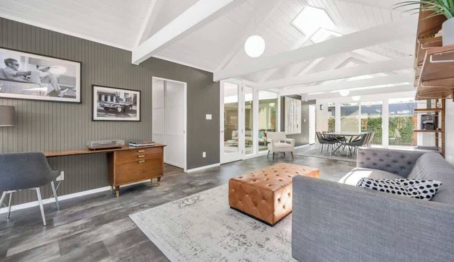 Luxury Mid-Century Modern Eichler Home