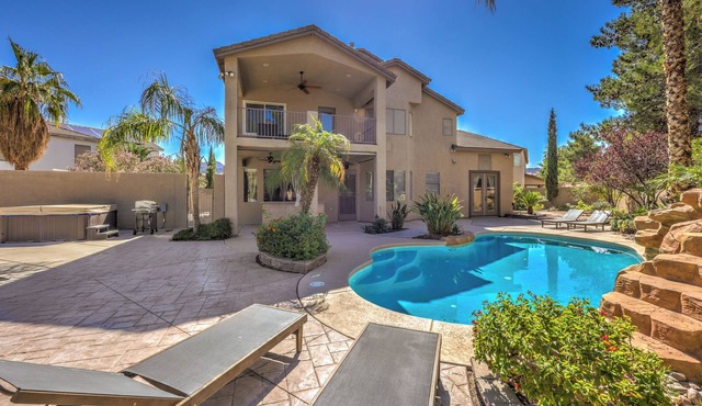 Luxury Mid Term Rental Luxury 5BR with Pool