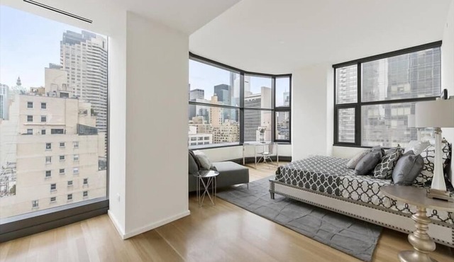 Luxury Midtown East 3 Bedrom Apartments