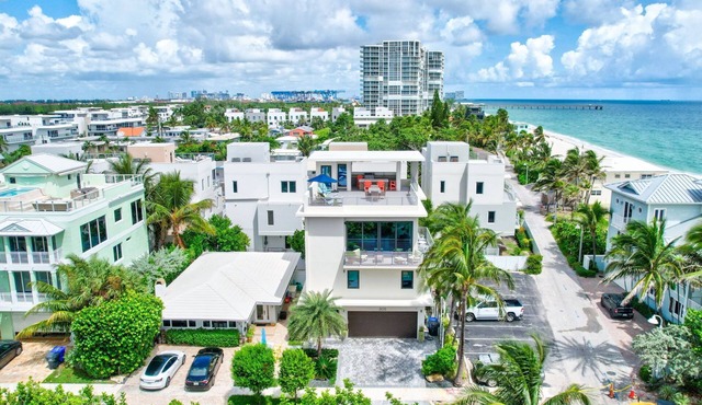 Luxury Modern Beach House