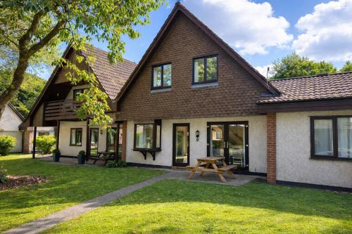 Luxury Modern Costal Escape & Pool