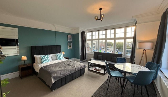 Luxury Modern Family Studio in Southwold | Pet Friendly