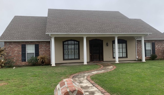 Luxury, modern, homely, near city center