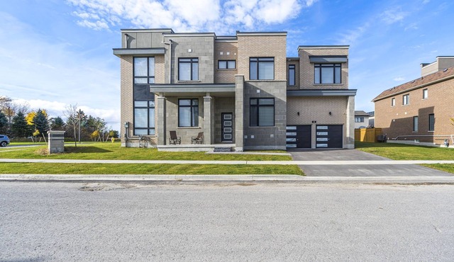 Luxury Modern Waterfront Home W/Elevator 4 Bdrs 5 Bath & Terr