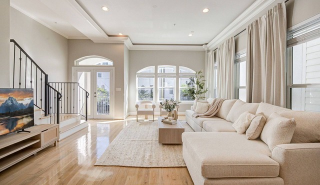 Luxury Montrose 5 Bedroom Retreat Central Houston
