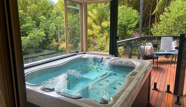 Luxury Montville Villa with Magnesium Spa, Fireplace & Nature Views