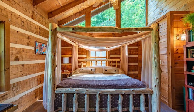 Luxury Mountain Cabin Getaway