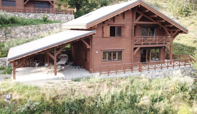 Luxury mountain chalet in Colmiane