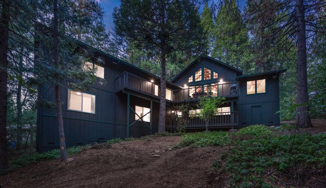 Luxury Mountain Home - Families - Apple Hill - Game Room