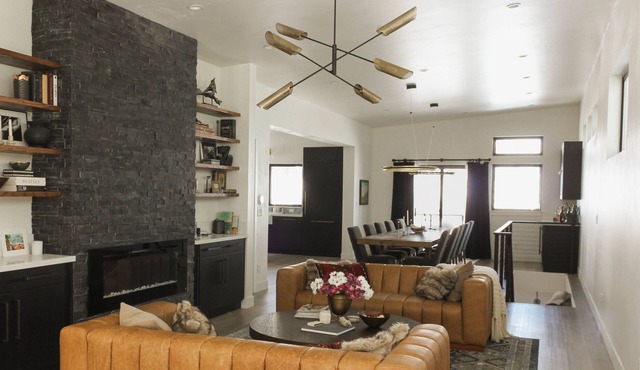 Luxury mountain modern ski retreat in Minturn with hot tub and steam showers