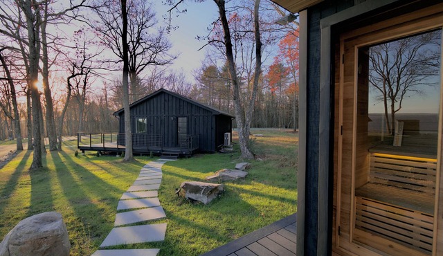 Luxury Mountain Retreat with Panoramic Vista Views