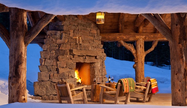 Luxury Mountain Retreat, Minutes from World Class Skiing and Fishing.