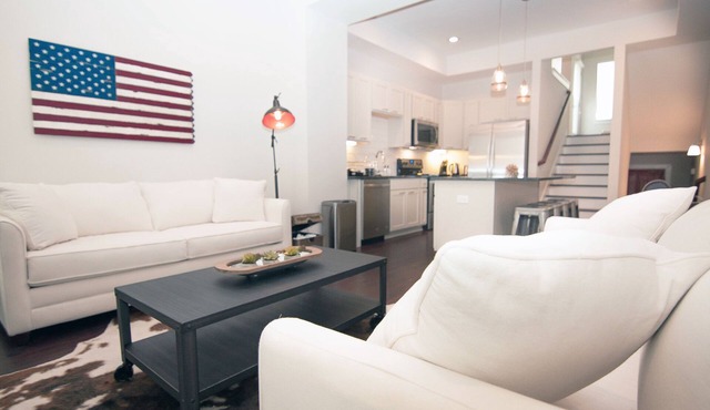 Luxury Nashville 5 Stars Home 1.3m From Broadway!