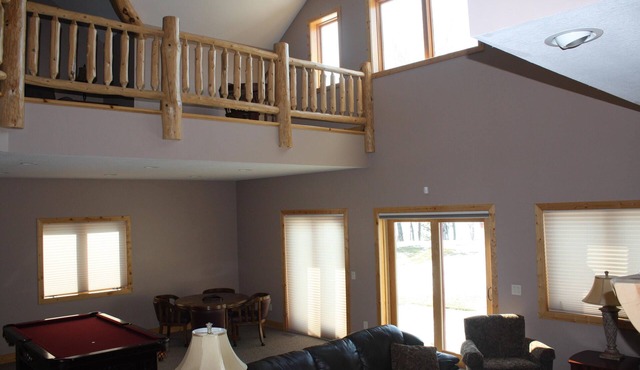 Luxury & Natural Beauty on Cross Lake, Sundance Ridge