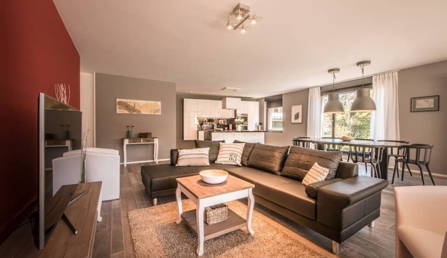 Luxury newly built apartment with wellness, elevator access and mountain views