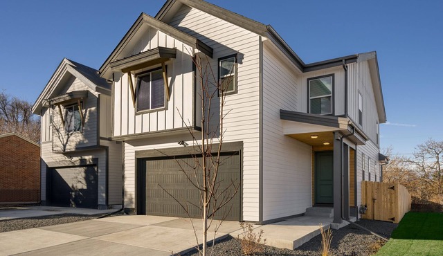 Luxury New Build 6 beds High End Home by Tennyson