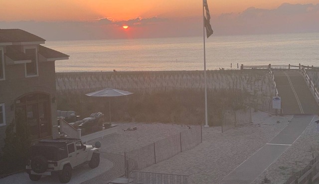 Luxury New Construction Rental, 2nd House from Beach with Full Ocean Views