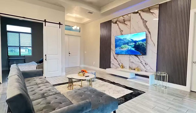 Luxury New Modern Home 2024.