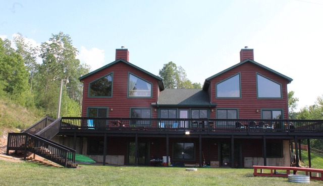 Luxury North Woods Lake Home in Minong, WI