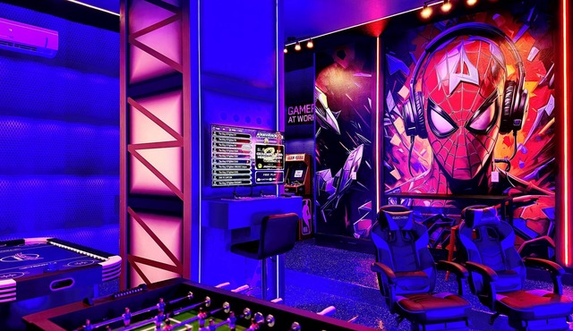 Luxury Oasis with Pool, Game Room & BBQ – On International Drive Near Universal!