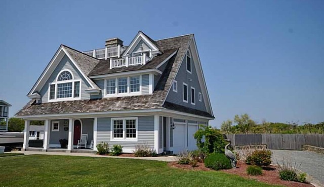 Luxury Ocean Location & Vacation Rental, Book now!
