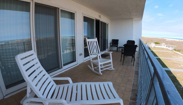 Luxury Oceanfront Condo! Spetacular view!