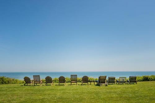 LUXURY OCEANFRONT ESTATE! Private beach & heated pool! 3 hot