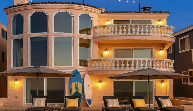 Luxury Oceanfront Vacation Home on Hollywood Beach