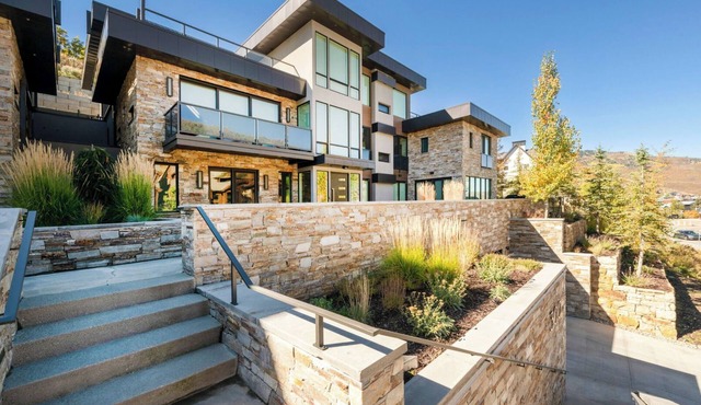 Luxury Old Town Residence