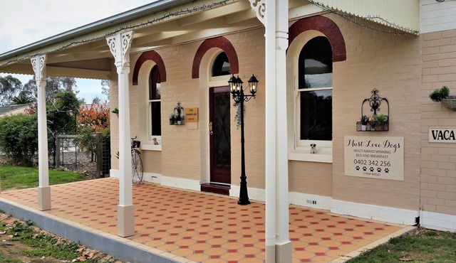 Luxury old world B&B 1849 historic pub beautifully renovated