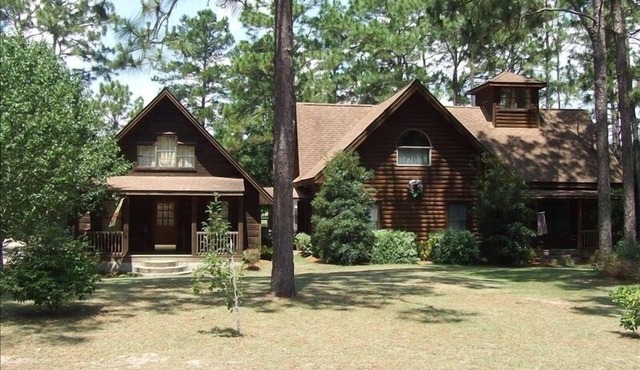 Luxury on Lake Seminole, Relaxing Getaway, Private Dock, Gorgeous Sunsets, Canoe
