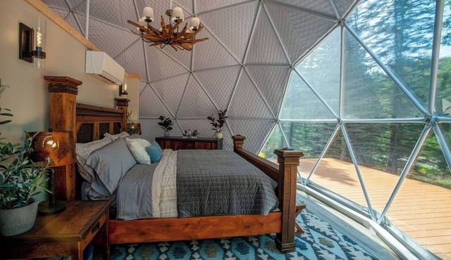 Luxury on the Edge of Traverse City