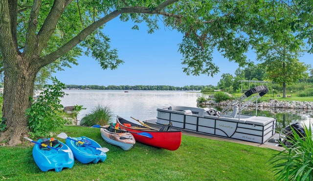 Luxury on the Lake: Southwest Michigan Retreat!
